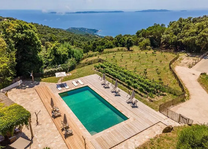 Villa Relais du vieux sauvaire à Le Lavandou